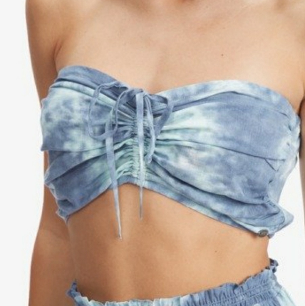 Roxy Crop Top